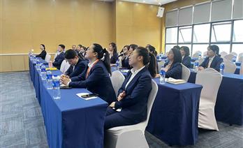 外塑形象 内练品质——汇融物业大项目开展礼仪礼节培训