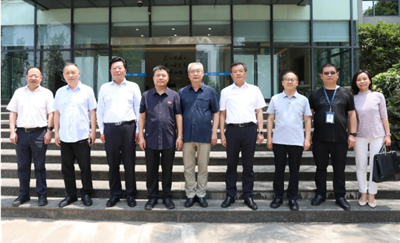 省人大常委会党组书记、副主任王雁飞一行莅临汇融集团调研考察